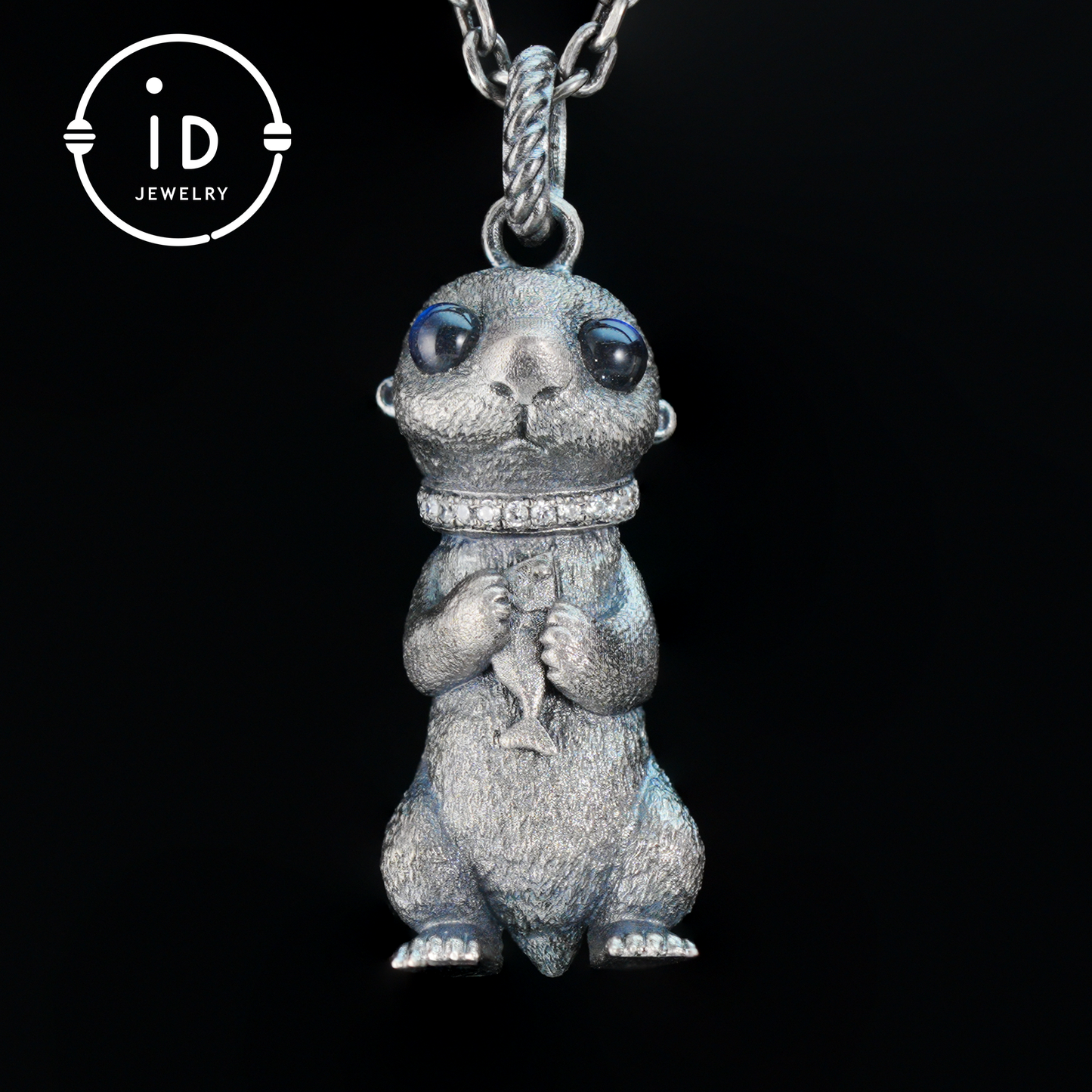 Gothic animal pendant with labradorite and zirconia in 925 silver, handmade vintage necklace in fairytale style, gift for her