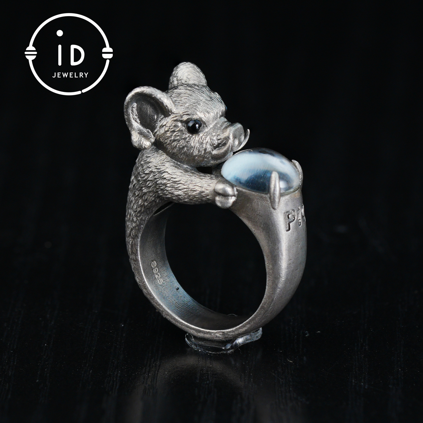 925 Sterling Silver Wild Boar Ring with Rock Crystal and Onyx, handmade animal ring in Gothic vintage style, gift idea for women and men.