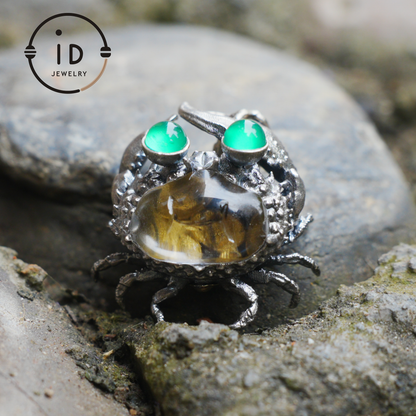 Crab Pendant in 925 Sterling Silver with Rock Crystal and Green Chalcedony, Oxidized Vintage Finish, Fairy Jewelry, Gift for Her
