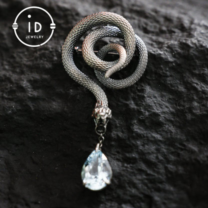 Handgefertigte Schlangenbrosche mit Aquamarin | Mystisches Symbol | Vintage Fantasy Schmuck 