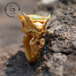 Geflügelter Ritterring – 18 Karat Gold mit gelbem Citrin und Rubin – Fantasy-inspirierter Schmuck